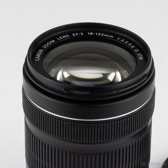 Canon EOS 70D ( telo ) + EF-S 18-135 IS STM - 6