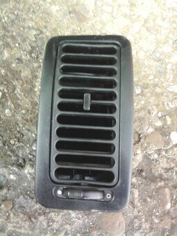 Rozpredam na diely seat cordoba r.v 1999 - 6