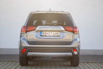 Mitsubishi Outlander 2.2 DI-D Instyle A/T. - 6