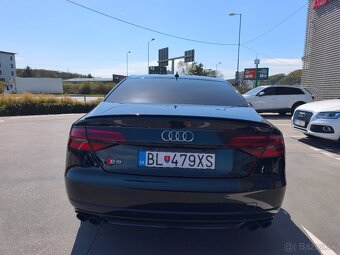 S8 plus.3/2017.4.0 V8.445kw-605PS.162tis km - 6