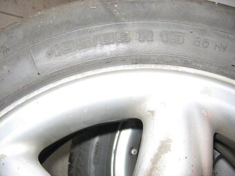 Prodám disky 6Jx15, H2-43 - Fiat, 4x98 (asi Fiat Brava) - 6