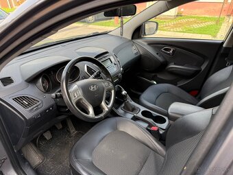 Hyundai ix35 1.7 CRDi 85 kW – koža, top výbava, bez korózie - 6
