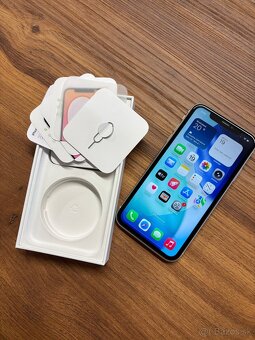 iPhone 11 - 6