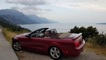 Ford Mustang GT Convertible 4.6L - Premium Edition - 6