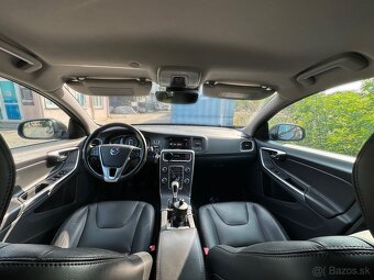 Volvo V60 D2 2.0D, 2018, manuál, 142 000 km, servis - 6