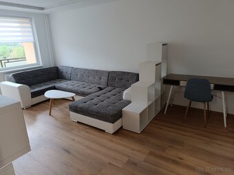 Moderný 3 izbový byt - prenájom - 6