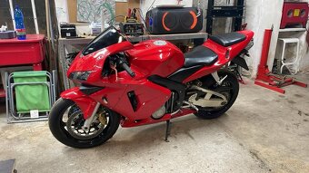 Honda CBR 600re - 6