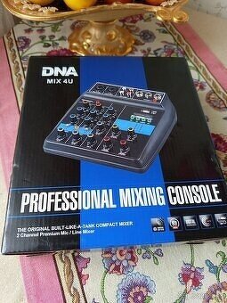 Nový malý 4-kanálový mixážny pult s efektom "DNA MIX 4U" - 6