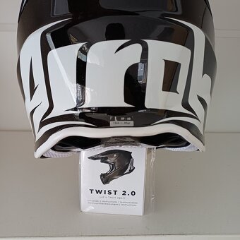 Motokrosová přilba Airoh Twist 2.0 - 6