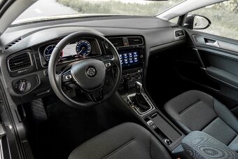 Volkswagen Golf Variant 1.6 TDI BMT 115k Comfortline DSG - 6