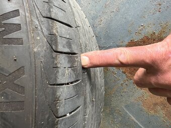 235/45 r18 - 6