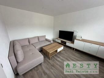 REZERVOVANÝ, 2i byt - kompletná rekonštrukcia, Banská Štiavn - 6
