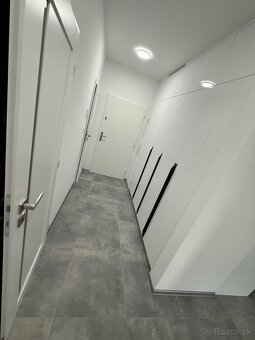 Prenajom 2 izbový byt Sereď - 6