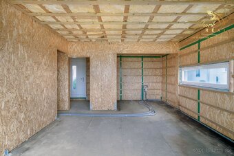 Moderný dvojdom v tichej lokalite – Sokolovce - 6