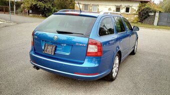 Škoda Octavia Combi RS 2,0 TDi 125 kW 2011 - 6