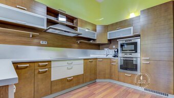 AXIS REAL | Veľký 2-izb. byt, GARÁŽ, BA Staré Mesto, Sláviči - 6