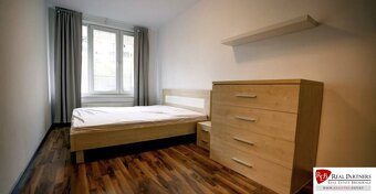Prenájom 2-izb.byt s loggiou a garážou, Bratislava-Ružinov - 6