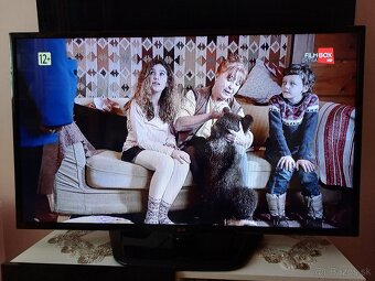 Predám SMART LED TV LG 42LN570S - ZA Full HD - 6