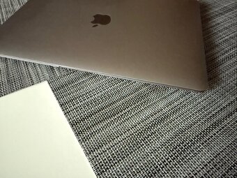 MacBook Air 2020 512Gb/8Gb - 6