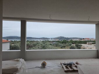 CHORVÁTSKO - Luxusné priestranné apartmány - TRIBUNJ - 6
