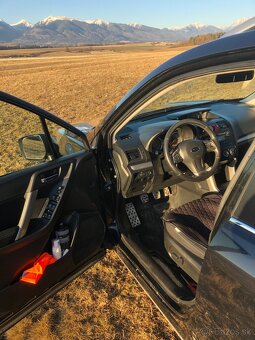 Subaru Forester SJ 2.0D 2013 - 6