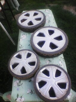 TEHLY BLOKY A INÉ - 6