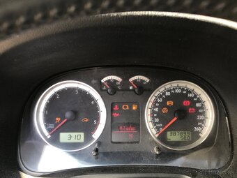 Bora 1.9 TDi. - 6