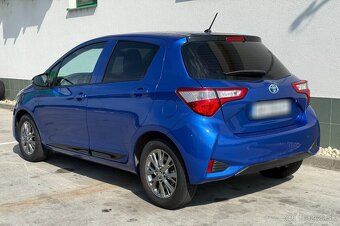 Toyota Yaris 1.5 Hybrid Live e-CTV / 1.majiteľ - 6