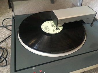 Predam Revox B795 tangencialny gramofon - 6