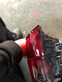 Škoda kamiq zadný ľavý svetlomet - 6