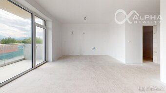 3i byty, balkón, terasa, garážové státie, Zelené údolie, SNV - 6