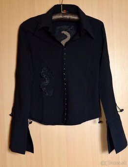 Čierna blúzka s drakom - 6