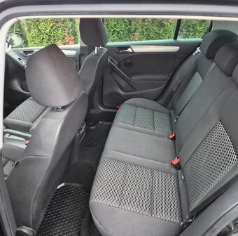 Volkswagen Golf 6 - 6