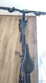 Bicykel Rockrider ST 520, rám L (165-185cm), 3x8 rýchlostí - 6
