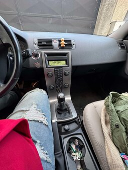 Volvo S40 1,6D 80kw - 6