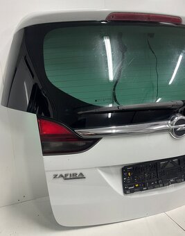 Opel Zafira C 2012- 5. piate kufrové dvere kufor - 6