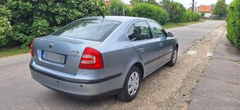 Škoda octavia 1.6 - 6