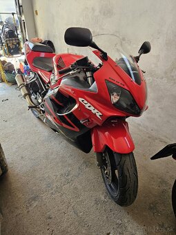 Predám Honda CBR 600 F Sport , Varadero 1000 , Shadow 1100 - 6