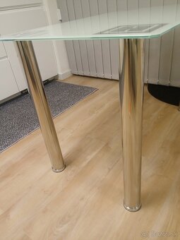 Skleneny jedalensky stol - 6