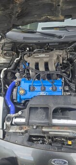 Ford Probe 2.5 V6 - 6