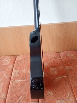 Predám el-ak. ukulele Cascha HH 2258 - 6
