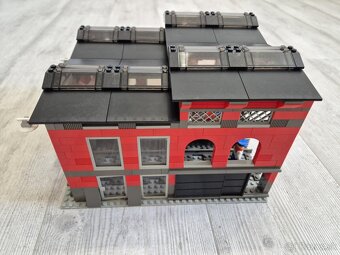LEGO 10027 VLAK 9V - Train Engine Shed - 6