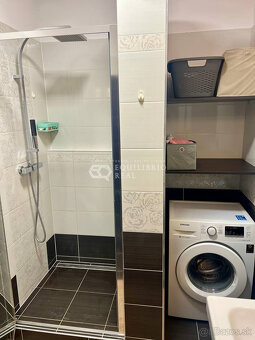 SVETLÝ 2 IZB. BYT S PARKOVANÍM, SLOV. GROB - 6