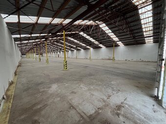 Prenájom skladu 3000m2 - 6