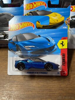 Hotwheels - 6