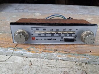 Reteo magneťáky + autoradio - 6