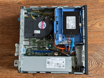 DELL OptiPlex 7050 - 6