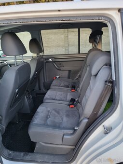 VW Touran 2.0tdi - 6