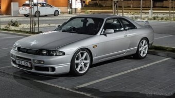 NISSAN SKYLINE R33 GT-S - 6