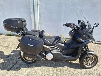 Kymco CV3 - 6
